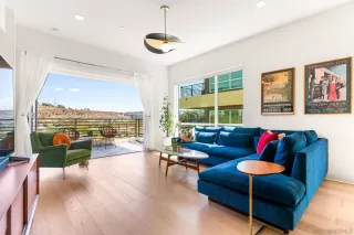 Photo #2: 250038486 Listing