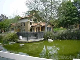 Photo #4: 250038489 Listing