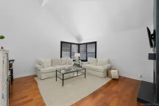 Photo #2: 250038495 Listing 