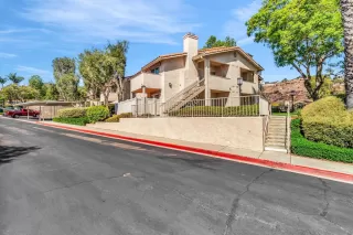 Photo #1: 250038501 Listing