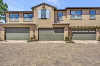 Photo #1: 250038507 Listing 