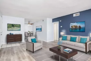 More Details about MLS # 250038509 : 1386 E MADISON AVE UNIT 15