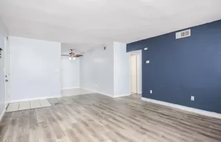 Photo #6: 250038509 Listing 