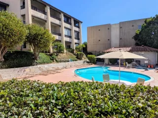 Photo #6: 250038542 Listing 