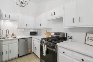 Photo #1: 250038558 Listing