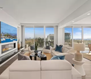 Photo #1: 250038561 Listing