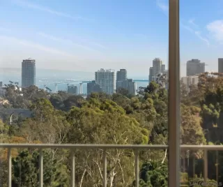 Photo #5: 250038561 Listing