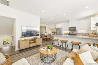 Photo #3: 250038574 Listing