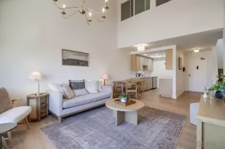 Photo #3: 250038575 Listing 