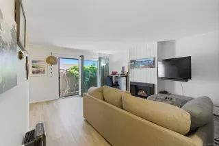 Photo #4: 250038598 Listing