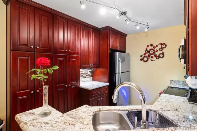 MLS: 250038610 Condo For Sale