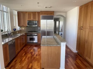 Photo #6: 250038613 Listing