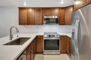 Photo #4: 250038614 Listing