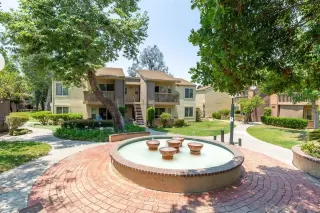 Photo #3: 250038624 Listing