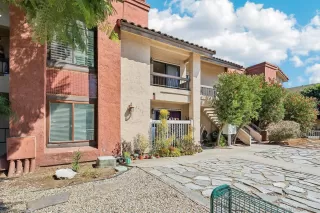 Photo #3: 250038636 Listing