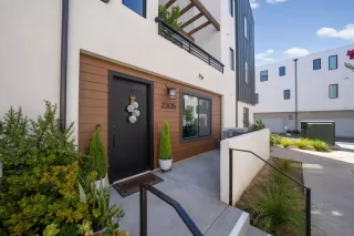 Photo #1: 250038669 Listing 