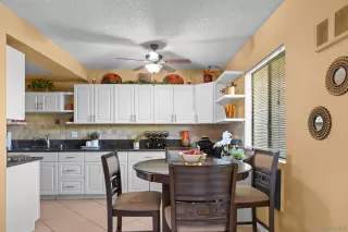 Photo #1: 250038692 Listing 