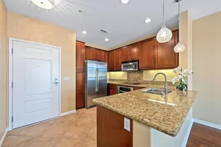 Photo #4: 250038718 Listing