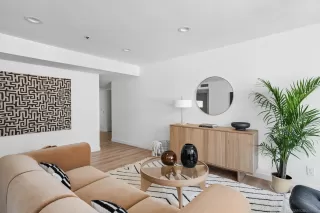 Photo #4: 250038726 Listing