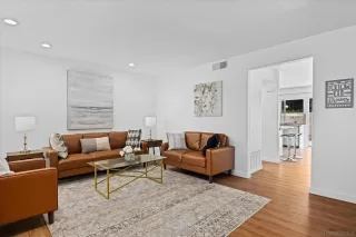 Photo #1: 250038751 Listing