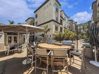 Photo #3: 250038770 Listing