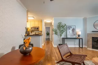 Photo #3: 250038771 Listing 