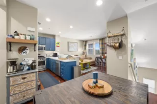 Photo #4: 250038806 Listing 