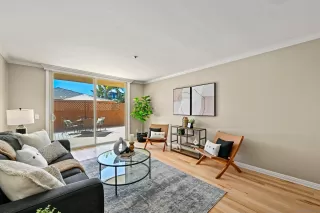 Photo #5: 250038819 Listing