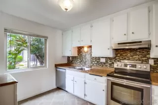 More Details about MLS # 250038821 : 7087 RUSSAN LN