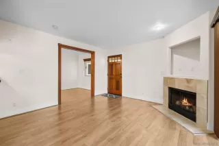 Photo #2: 250038830 Listing