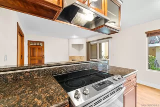 Photo #5: 250038830 Listing