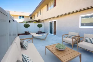 Photo #1: 250038842 Listing 