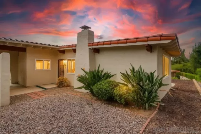 MLS: 250038844 Condo For Sale