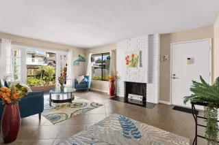 Photo #3: 250038855 Listing