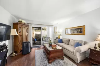 Photo #5: 250038894 Listing