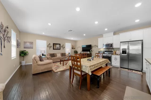 MLS: 250038897 Condo For Sale