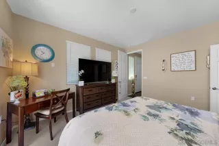 Photo #3: 250038897 Listing