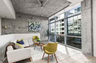 Photo #2: 250038898 Listing