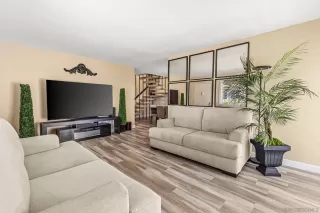 Photo #4: 250038944 Listing 