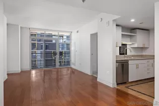 Photo #5: 250038950 Listing