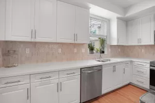 Photo #3: 250038976 Listing 