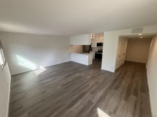 Photo #2: 250039019 Listing 