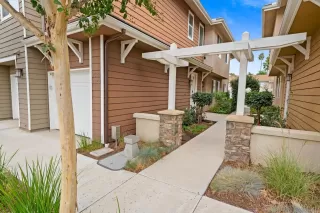 Photo #1: 250039051 Listing 