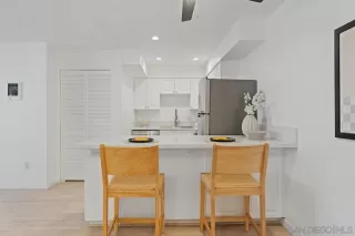 Photo #4: 250039074 Listing