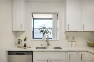 Photo #5: 250039110 Listing 