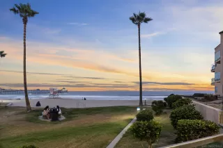 IMPERIAL BEACH CLUB Condos for Sale