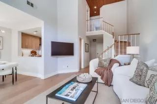 Photo #5: 250039169 Listing