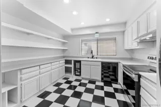 Photo #5: 250039179 Listing