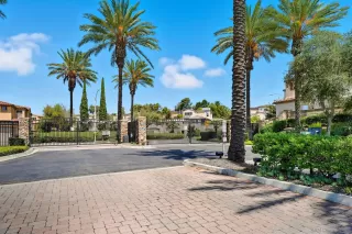 Photo #2: 250039187 Listing