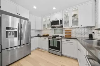 Photo #6: 250039232 Listing 